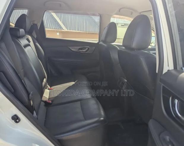 Nissan X-Trail 2013 White