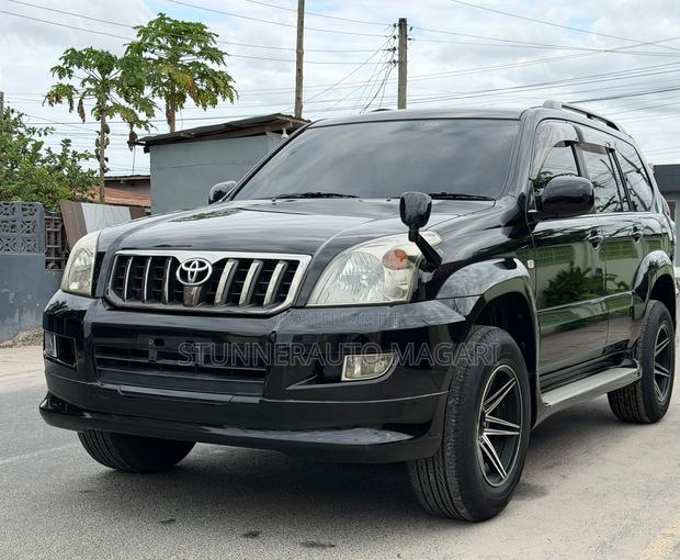 Toyota Land Cruiser Prado 2007 Black