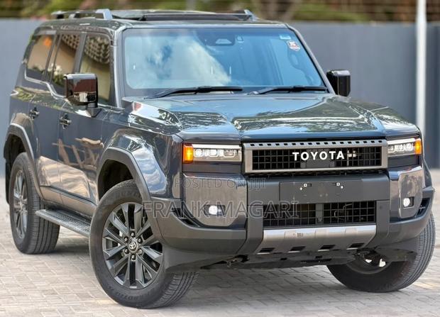 Toyota Land Cruiser Prado 2024 Gray
