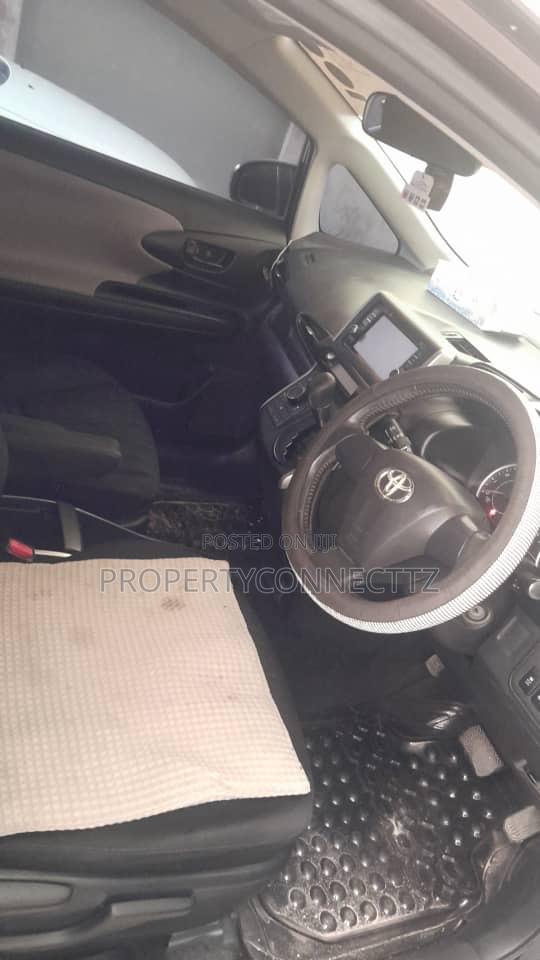 Toyota Wish 2012 Black