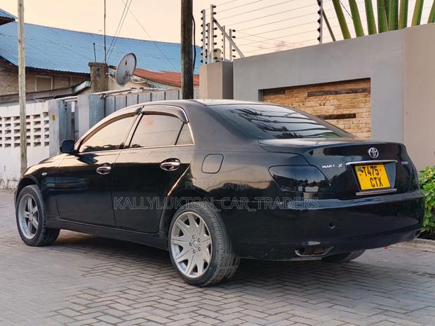 Toyota Mark X 2005 Black