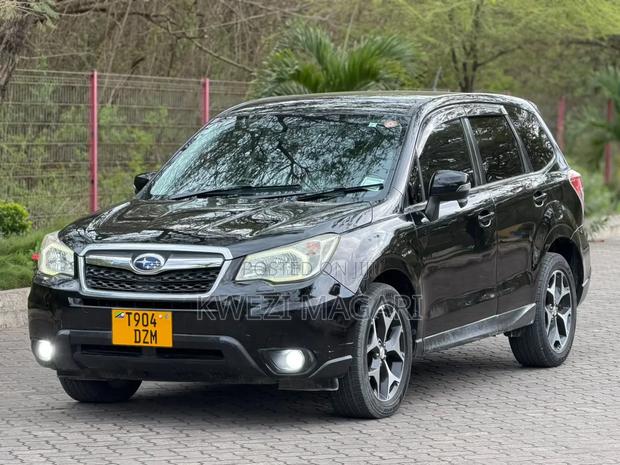 Subaru Forester 2014 Black