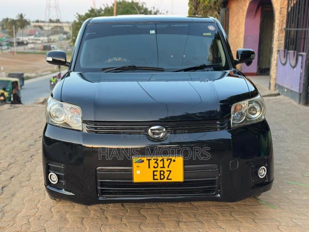 Toyota Corolla Rumion 2009 Black