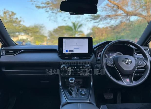 Toyota RAV4 Hybrid 2023 Black