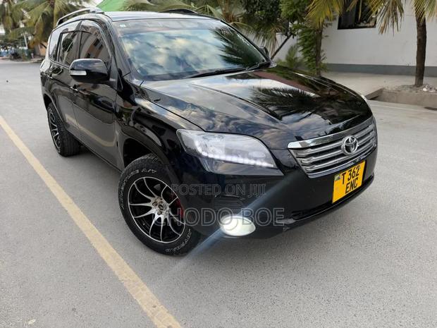 Toyota Vanguard 2009 Black