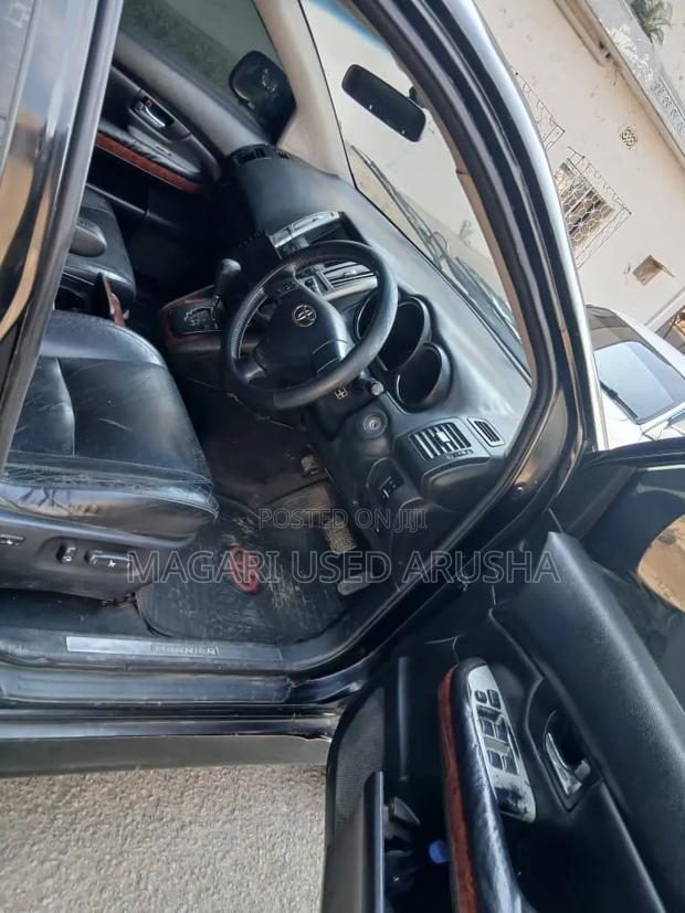 Toyota Harrier 2006 Black
