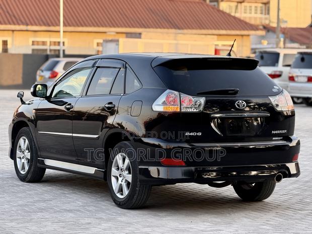 Toyota Harrier 240G 2007 Black