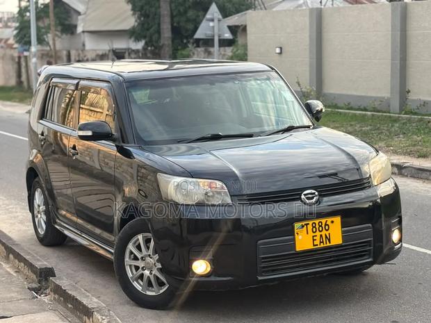 Toyota Corolla Rumion 2009 Black