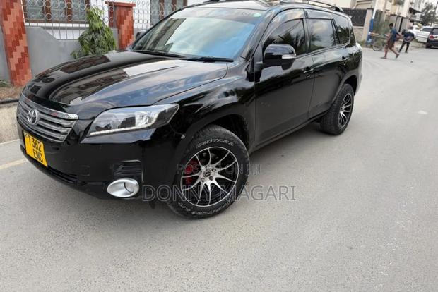 Toyota Vanguard 2009 Black