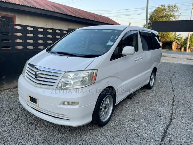 Toyota Alphard 2005 White