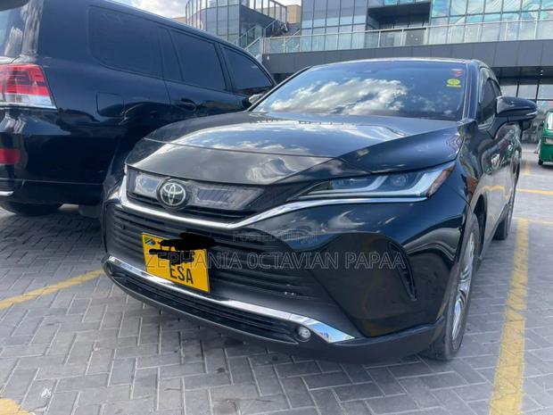 Toyota Harrier 2021 Black