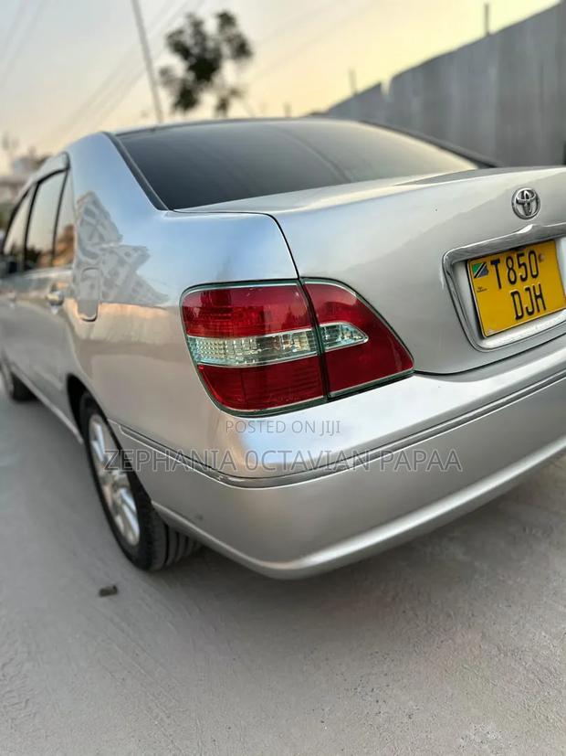 Toyota Brevis 2004 Silver