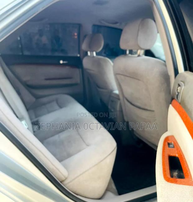 Toyota Mark II 2004 Silver