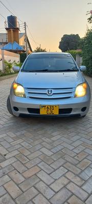 Toyota IST 2004 Silver for sale