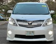 Toyota Alphard 2009 White for sale