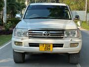 Toyota Land Cruiser 2004 White for sale