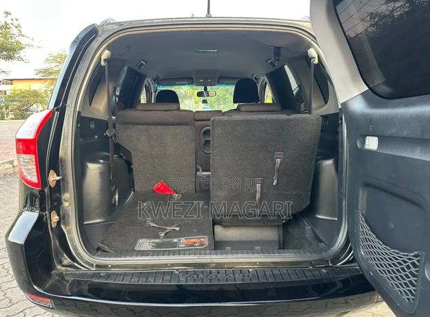 Toyota Vanguard 2009 Black