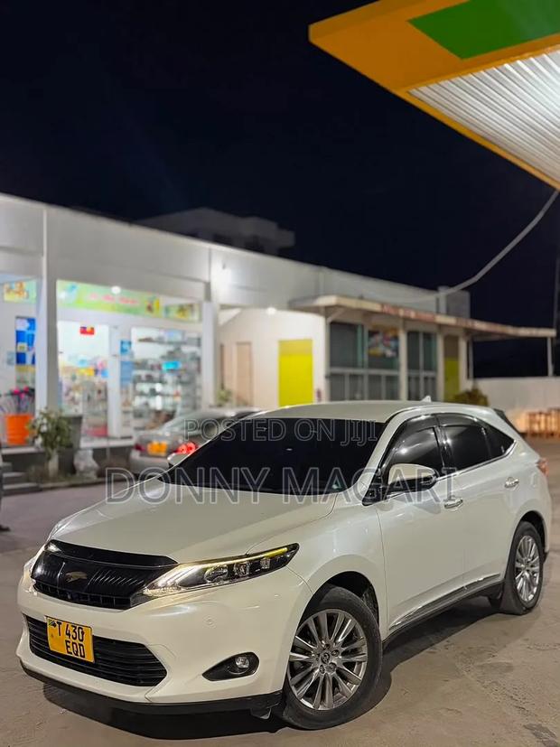 Toyota Harrier 2015 White