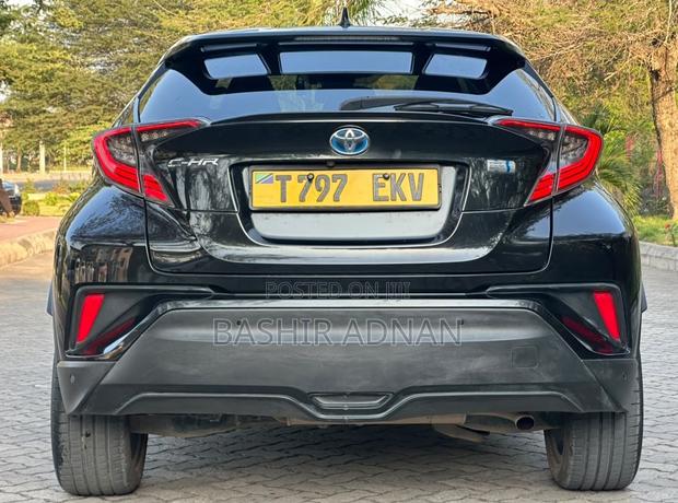 Toyota C-HR 2017 Black