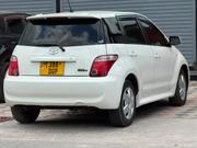 Toyota IST 2005 White for sale