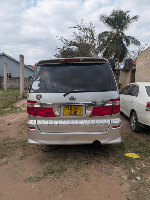 Toyota Alphard 2007 Gray