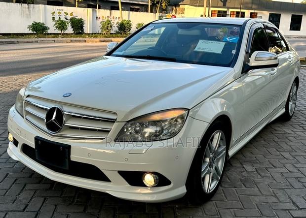 Mercedes-Benz C-Class 2008 White