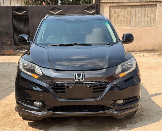 Honda Vezel 2015 Gray