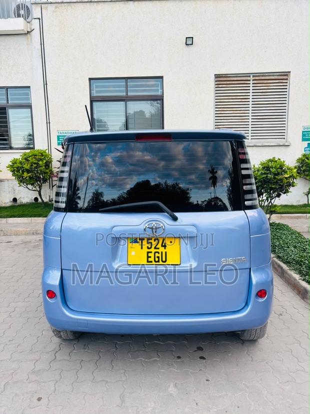 Toyota Sienta 1.5 AWD 2005 Blue