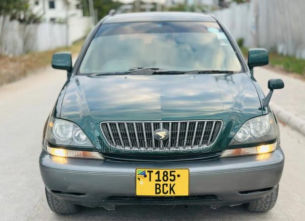 Toyota Harrier 3.0 V6 2005 Green