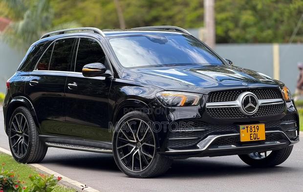 Mercedes-Benz GLE-Class GLE 400d 4MATIC 2021 Black
