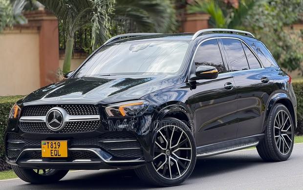 Mercedes-Benz GLE-Class GLE 400d 4MATIC 2021 Black