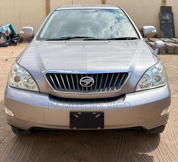 Toyota Harrier 2007 Brown