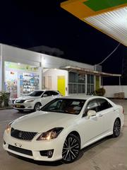 Toyota Crown 2010 White for sale