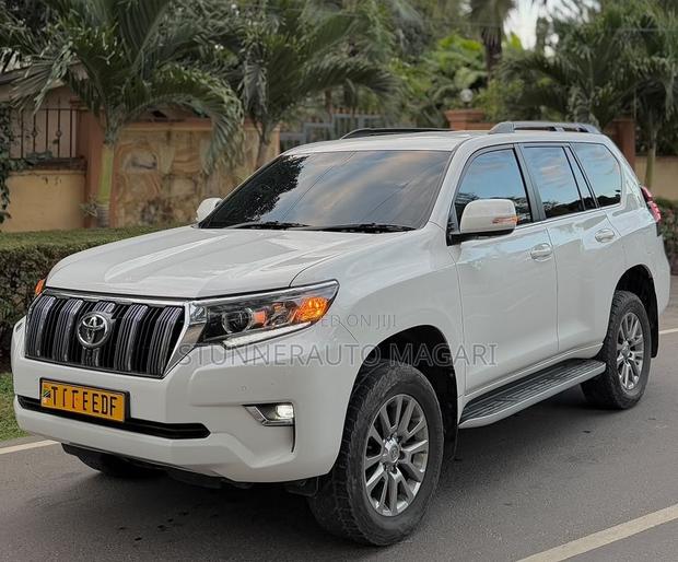 Toyota Land Cruiser Prado 2020 White