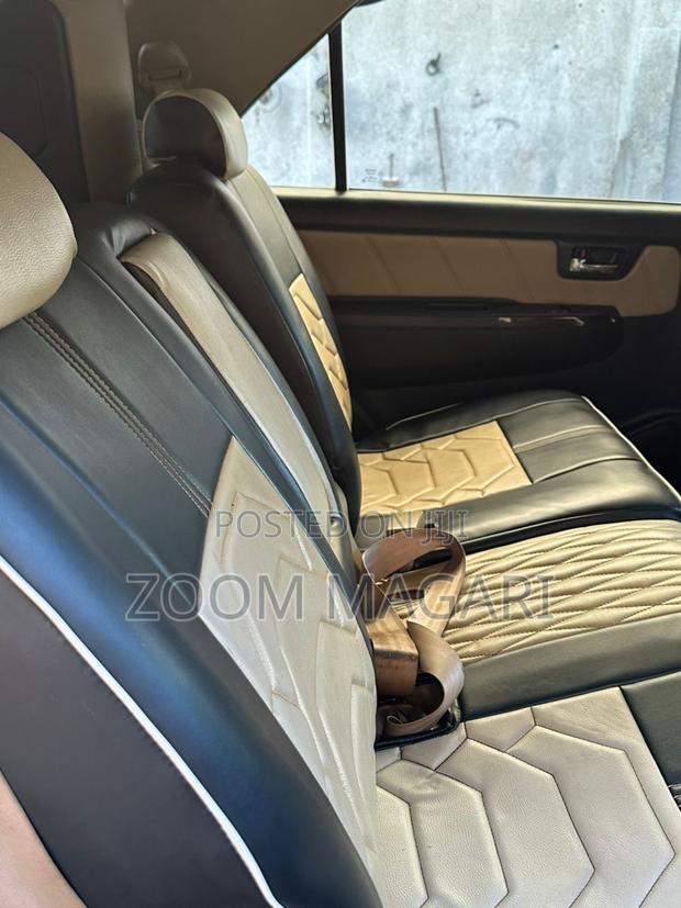 Toyota Fortuner 2015 Gold
