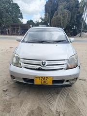 Toyota IST 2003 Silver for sale