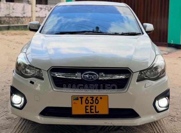 Subaru Impreza 2.0i 4-dr 2013 White