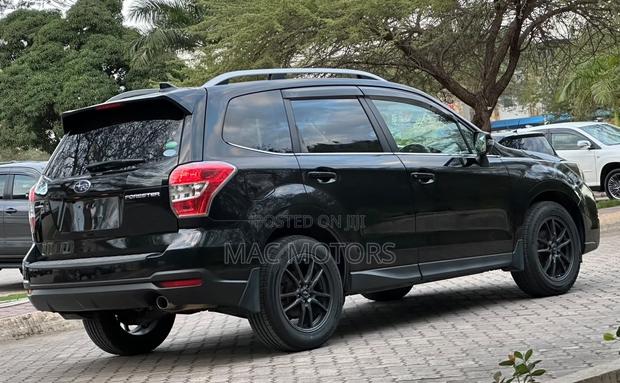 Subaru Forester 2015 Black