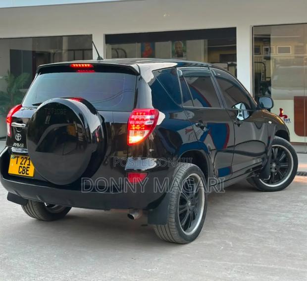 Toyota RAV4 2007 Black
