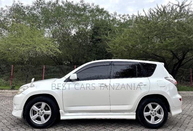 Toyota RAV4 2007 Pearl