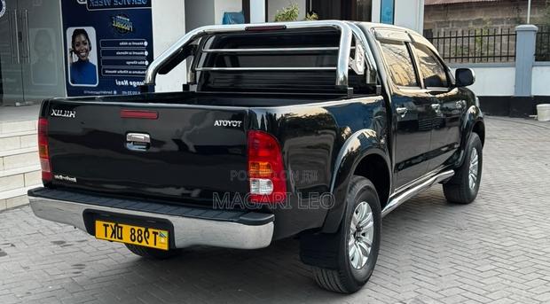 Toyota Hilux 3.0 D-4D Double Cab 2008 Black