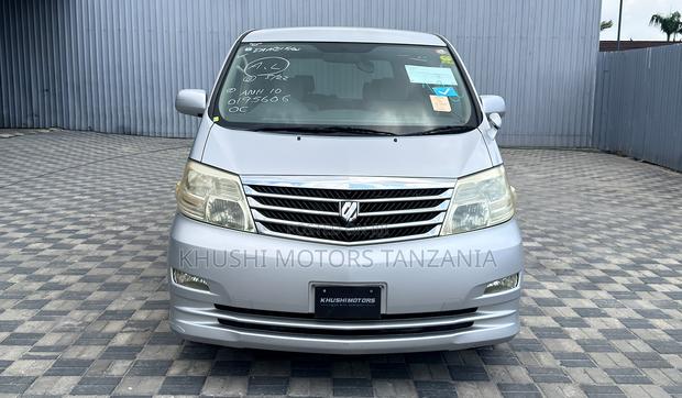 Toyota Alphard 2003 Silver
