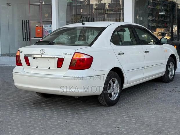 Toyota Premio 2003 White