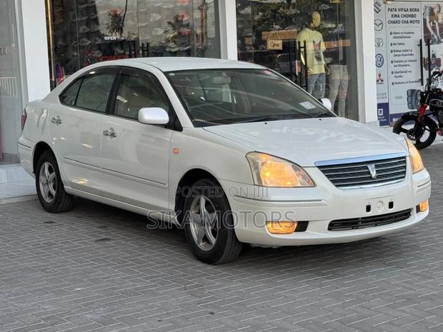 Toyota Premio 2003 White