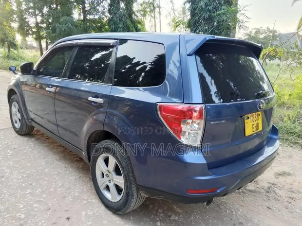 Subaru Forester 2011 Blue