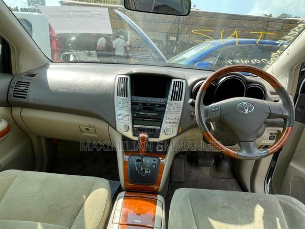 Toyota Harrier 2008 White