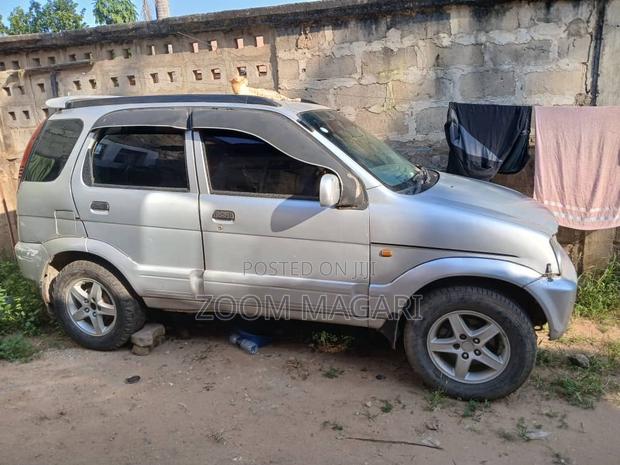 Toyota Cami 2004 Beige