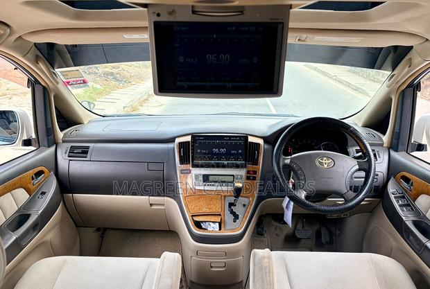 Toyota Alphard 2007 White