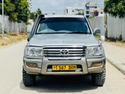 Toyota Land Cruiser 100 VX 4.2 DT Automatic 2005 Silver for sale