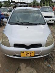 Toyota Vitz 2005 Silver for sale